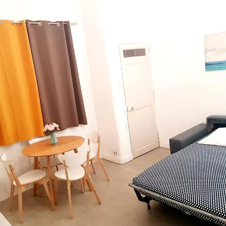 Appartement Joli 2 Pièces Climatisé Tout équipé Pour Agréable *