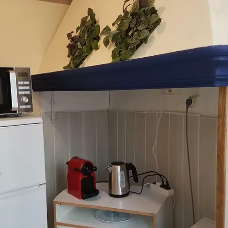 Joli 2 Pièces Climatisé Tout équipé Pour Agréable